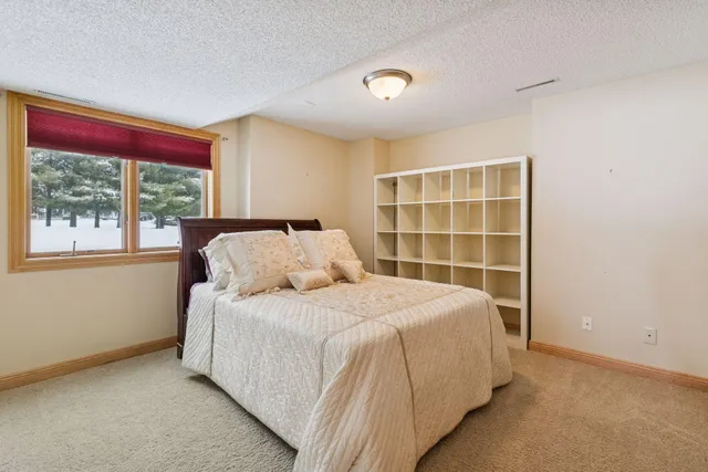 $1,100,000 | 2728 Headland Court Southwest, Rochester, MN 55902