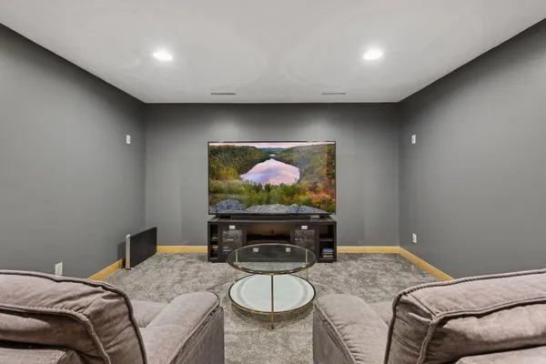 $1,050,000 | 2728 Headland Court Southwest, Rochester, MN 55902