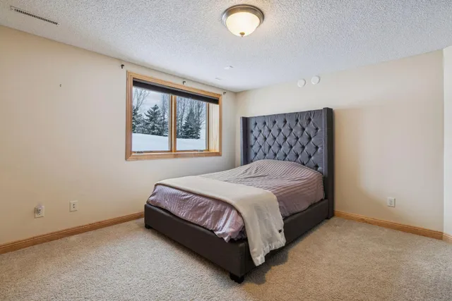 $1,100,000 | 2728 Headland Court Southwest, Rochester, MN 55902