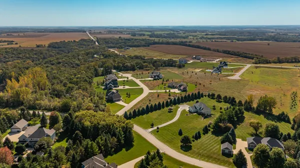 $1,050,000 | 2728 Headland Court Southwest, Rochester, MN 55902