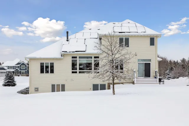 $1,100,000 | 2728 Headland Court Southwest, Rochester, MN 55902