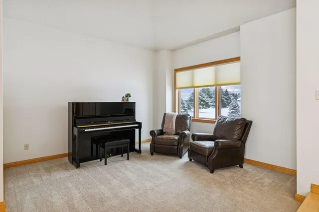 $1,100,000 | 2728 Headland Court Southwest, Rochester, MN 55902