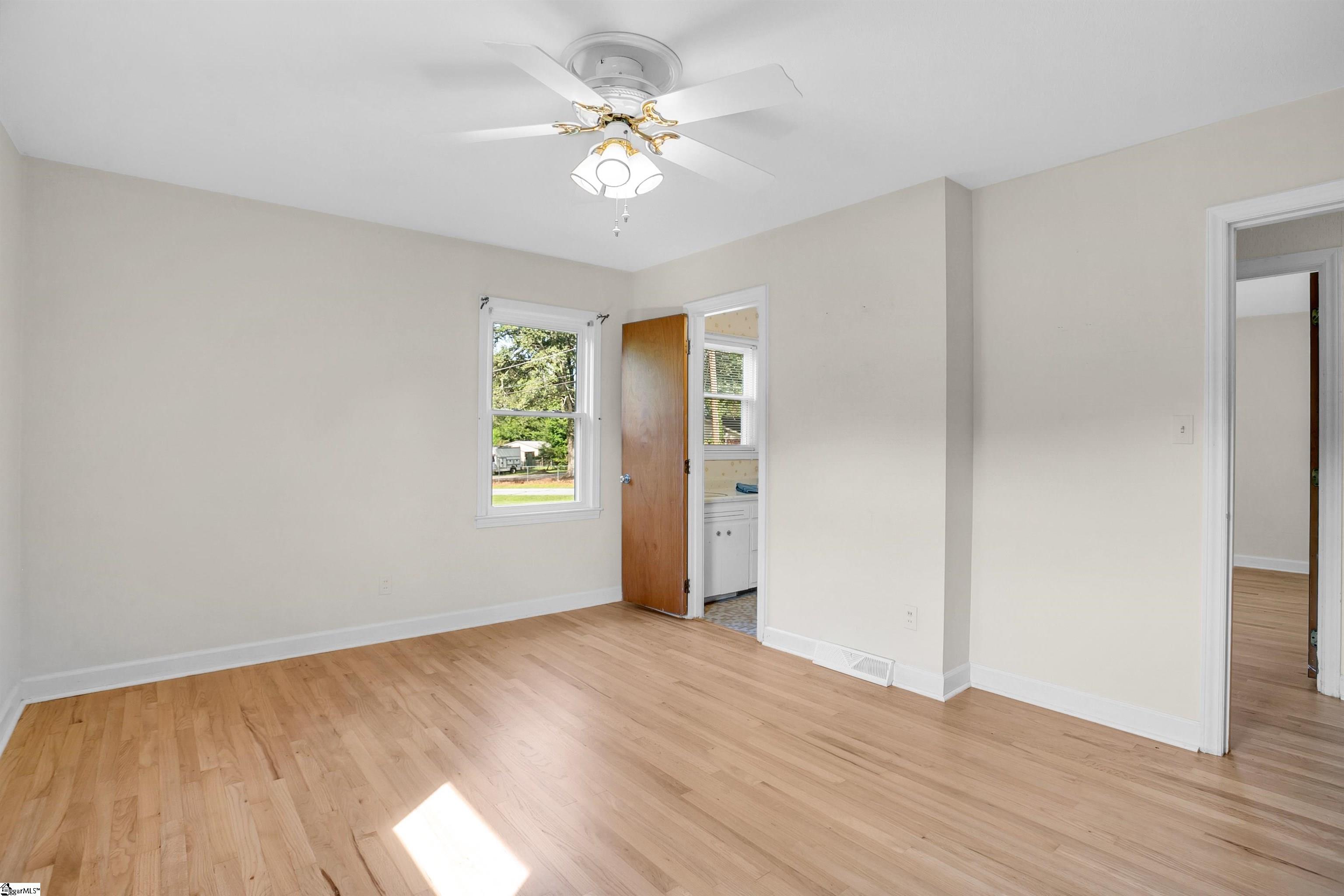 1 Vine Hill Road Greenville, SC 29607 - Photo 26 of 45 Gallery Image 26