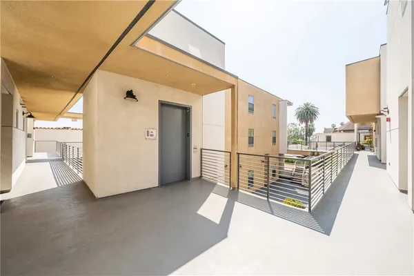 $1,238,000 | 1401 Mission Street, Unit 208, South Pasadena, CA 91030