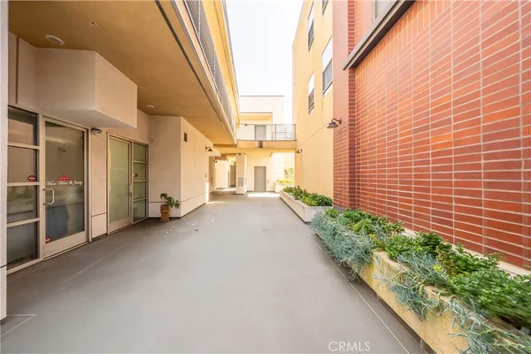 $1,238,000 | 1401 Mission Street, Unit 208, South Pasadena, CA 91030
