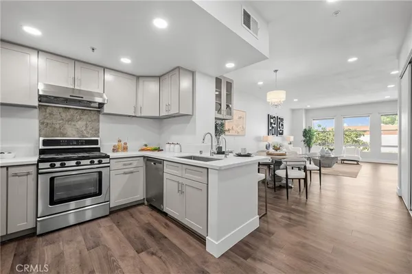 $1,238,000 | 1401 Mission Street, Unit 208, South Pasadena, CA 91030