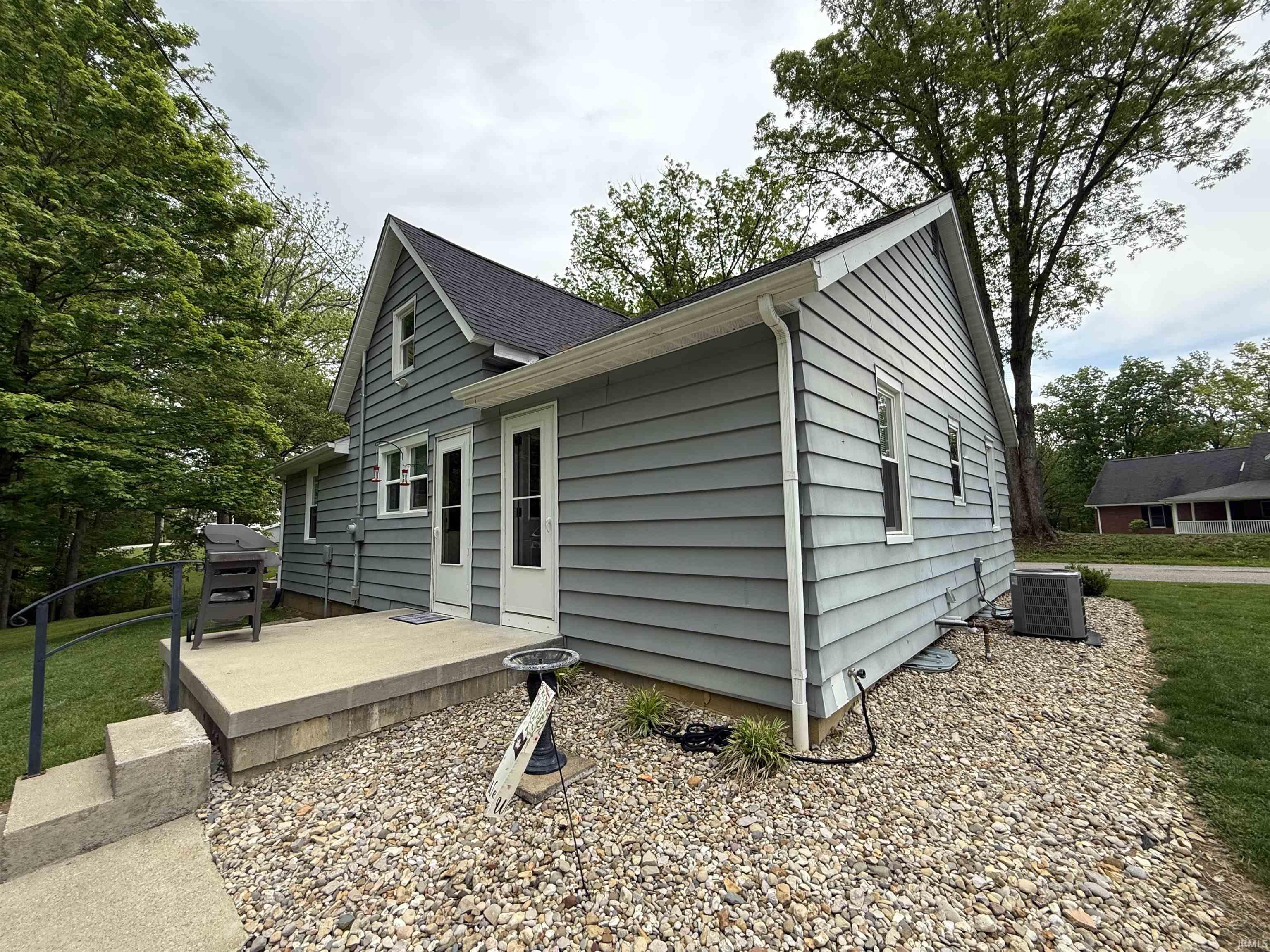 8610 South Gore Road Bloomington, IN 47403 - Photo 6 of 29