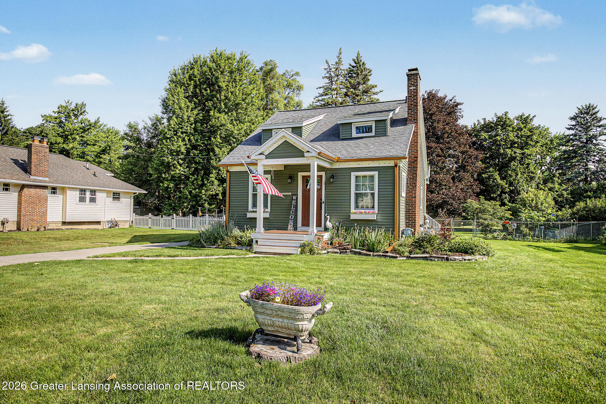 4610 Elizabeth Road Lansing, MI 48917 - Photo 3 of 38 Front