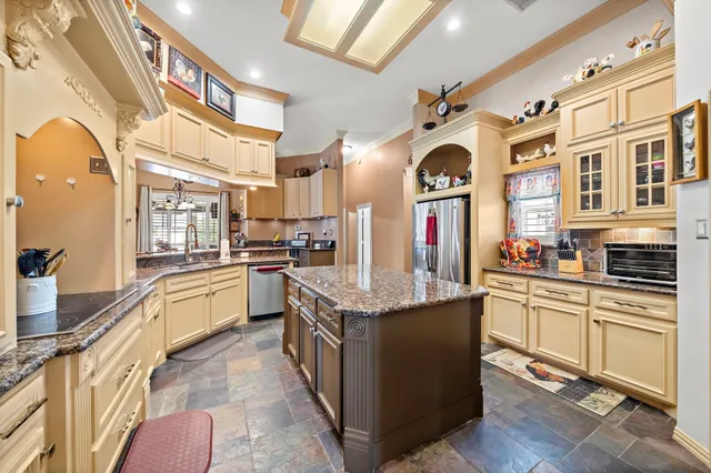 $855,000 | 15302 Devin Lane, Crosby, TX 77532