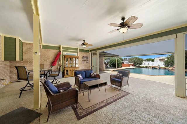 $855,000 | 15302 Devin Lane, Crosby, TX 77532