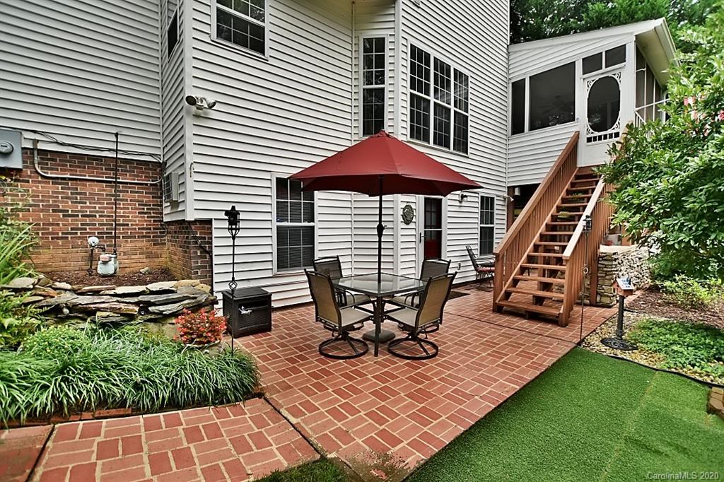 735 West Cheval Drive Fort Mill, SC 29708 - Photo 33 of 41 a view of a house with backyard and sitting area
