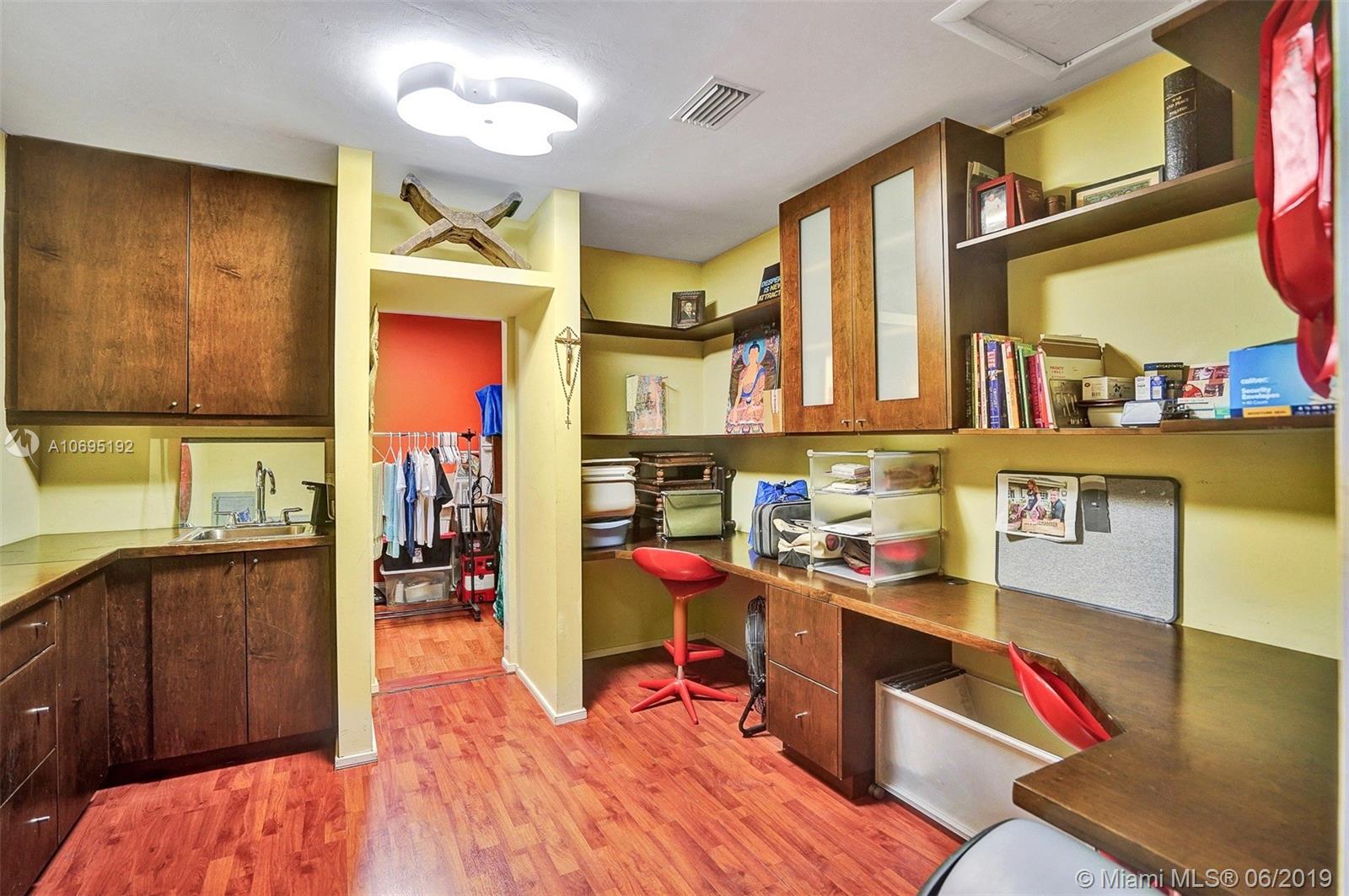 120 Southwest 22nd Road Miami, FL 33129 - Photo 35 of 38