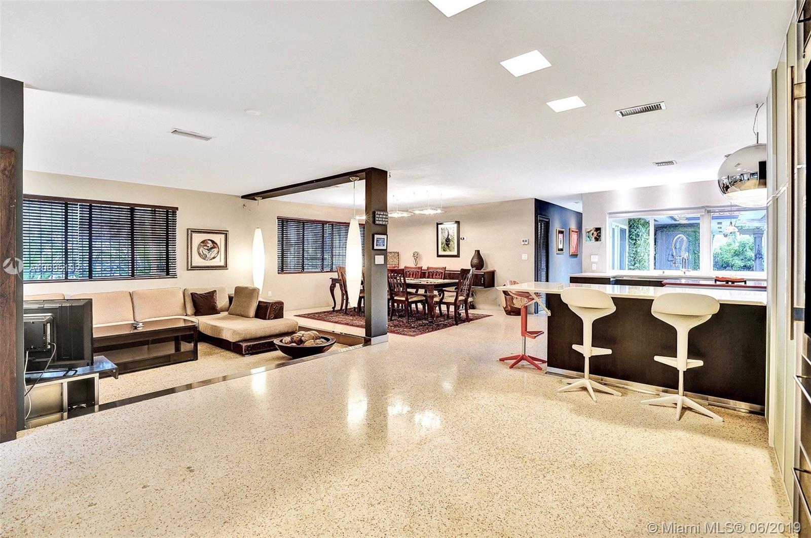120 Southwest 22nd Road Miami, FL 33129 - Photo 6 of 38