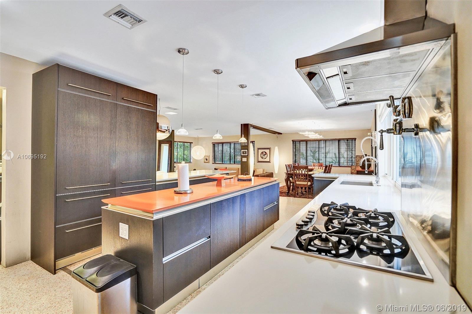 120 Southwest 22nd Road Miami, FL 33129 - Photo 9 of 38