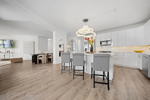 $6,300 | 7002 Boulevard East, Unit 43A, Guttenberg, NJ 07093