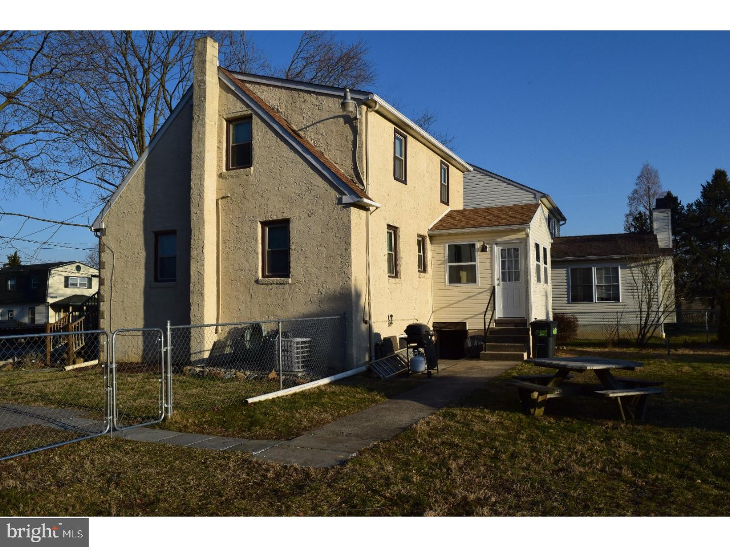 1022 Crystle Road Aston, PA 19014 - Photo 22 of 24 Exterior Back