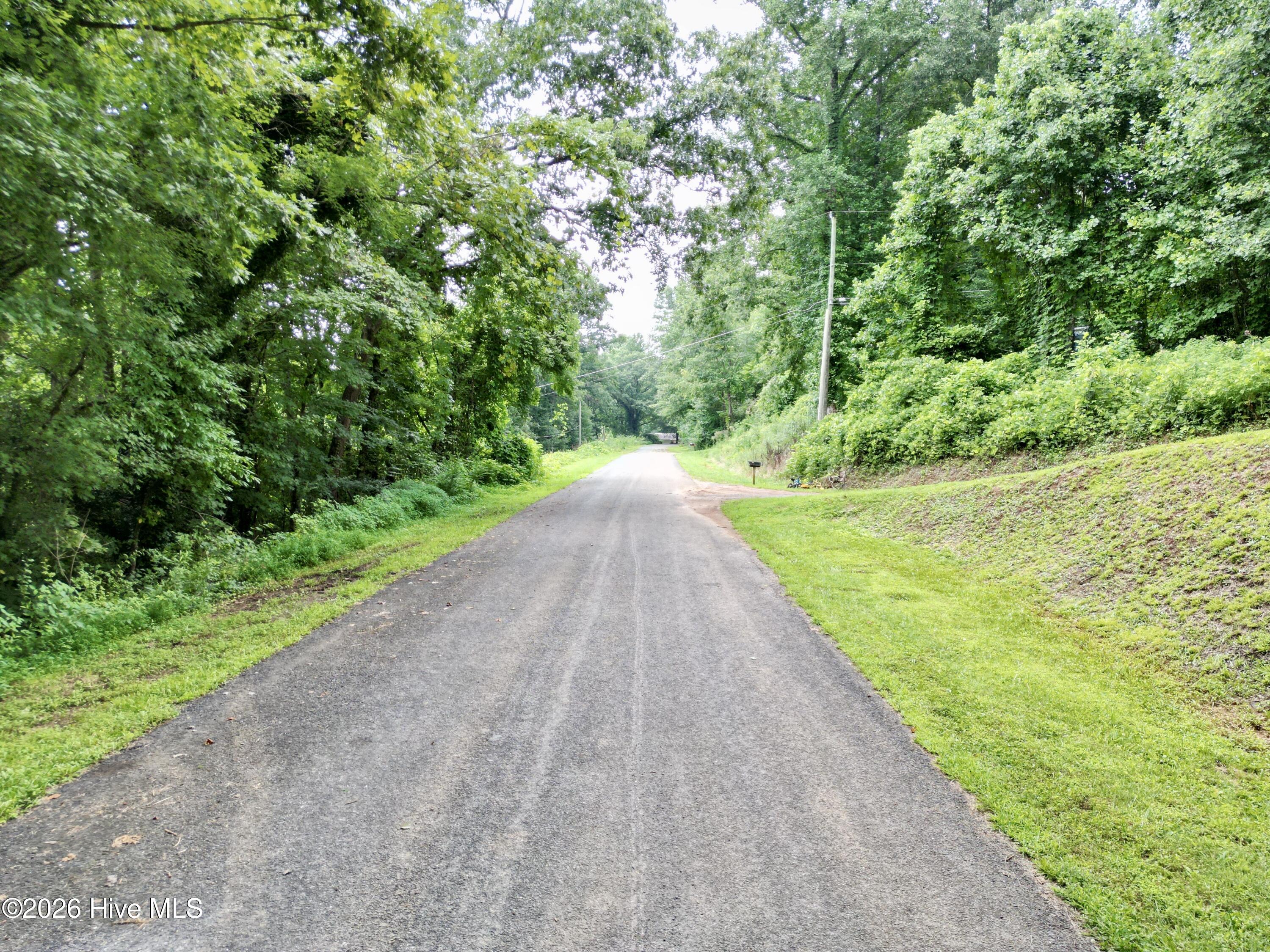 7 Heaton Road Marble, NC 28905 - Photo 8 of 10 Gallery Image 8