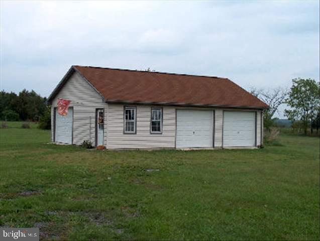 871 Natural Dam Road Gettysburg, PA 17325 - Photo 3 of 12 Gallery Image 3
