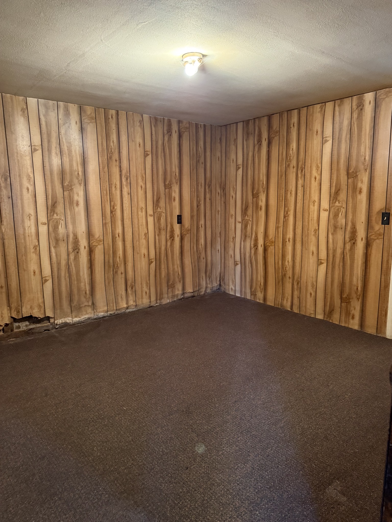 1245 Beech Grove Road Lafayette, TN 37083 - Photo 6 of 17 a view of an empty room with a window