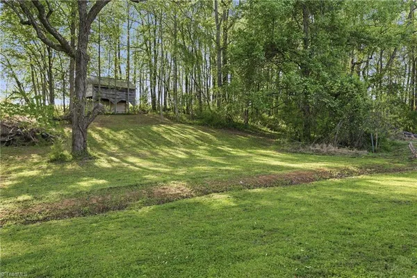 $169,900 | 6252 Highway 21 Business, Jonesville, NC 28642