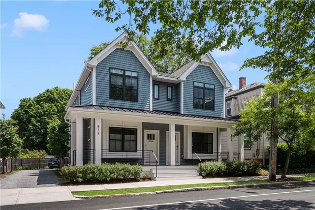 $735,000 | 871 Hope Street, Unit 4, Providence, RI 02906