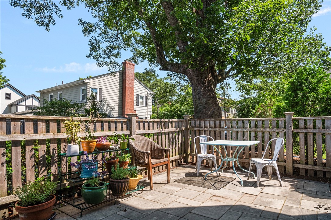 871 Hope Street, Unit 4 Providence, RI 02906 - Photo 40 of 42