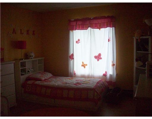2127 Shellbark Armagh, PA 15920 - Photo 7 of 10 Bedroom.