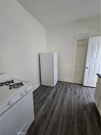$1,375 | 551 West 10th Street, Unit 3, Long Beach, CA 90813