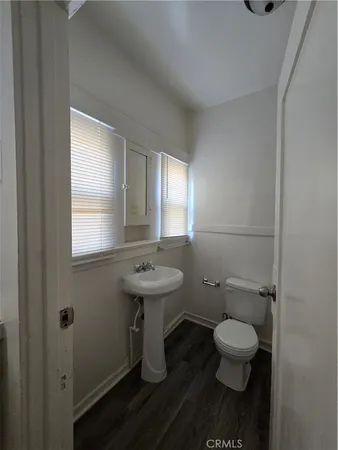 $1,375 | 551 West 10th Street, Unit 3, Long Beach, CA 90813