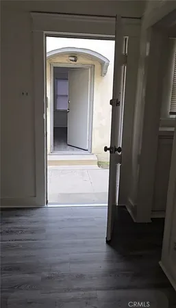 $1,375 | 551 West 10th Street, Unit 3, Long Beach, CA 90813