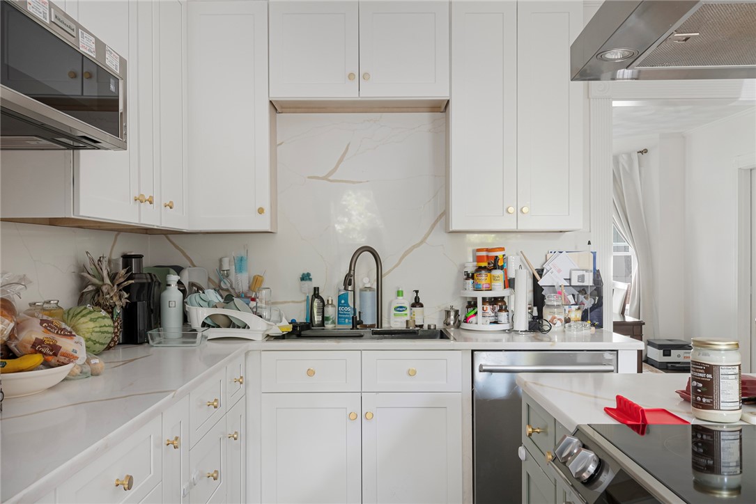 50 Trent Street Woonsocket, RI 02895 - Photo 26 of 48