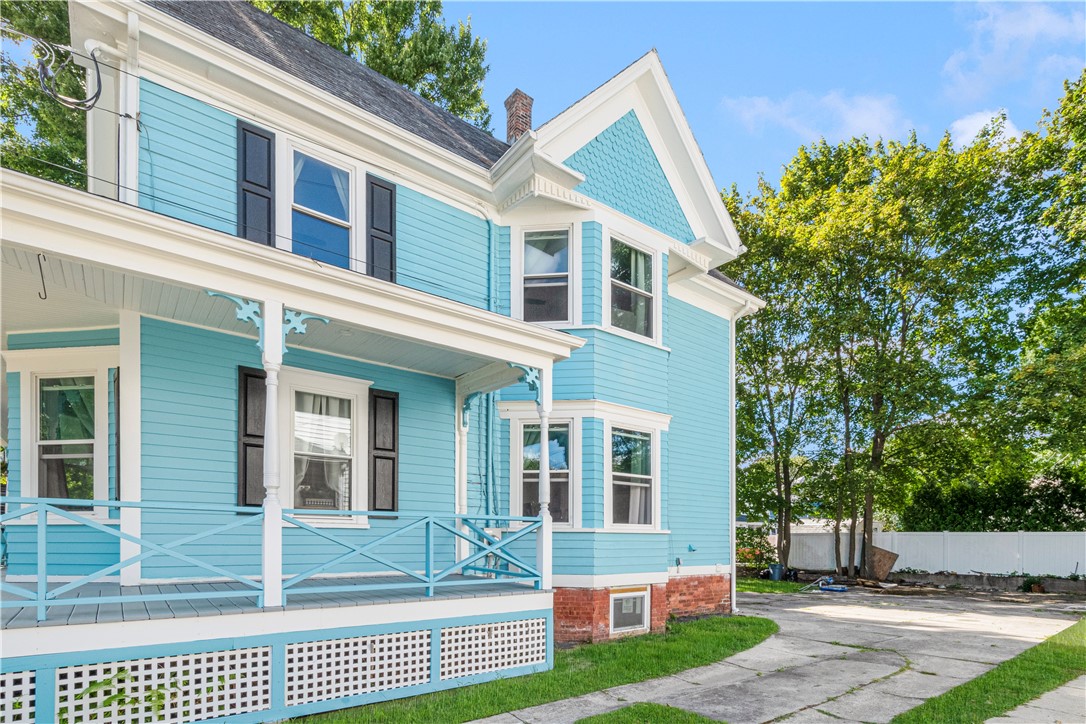 50 Trent Street Woonsocket, RI 02895 - Photo 9 of 48