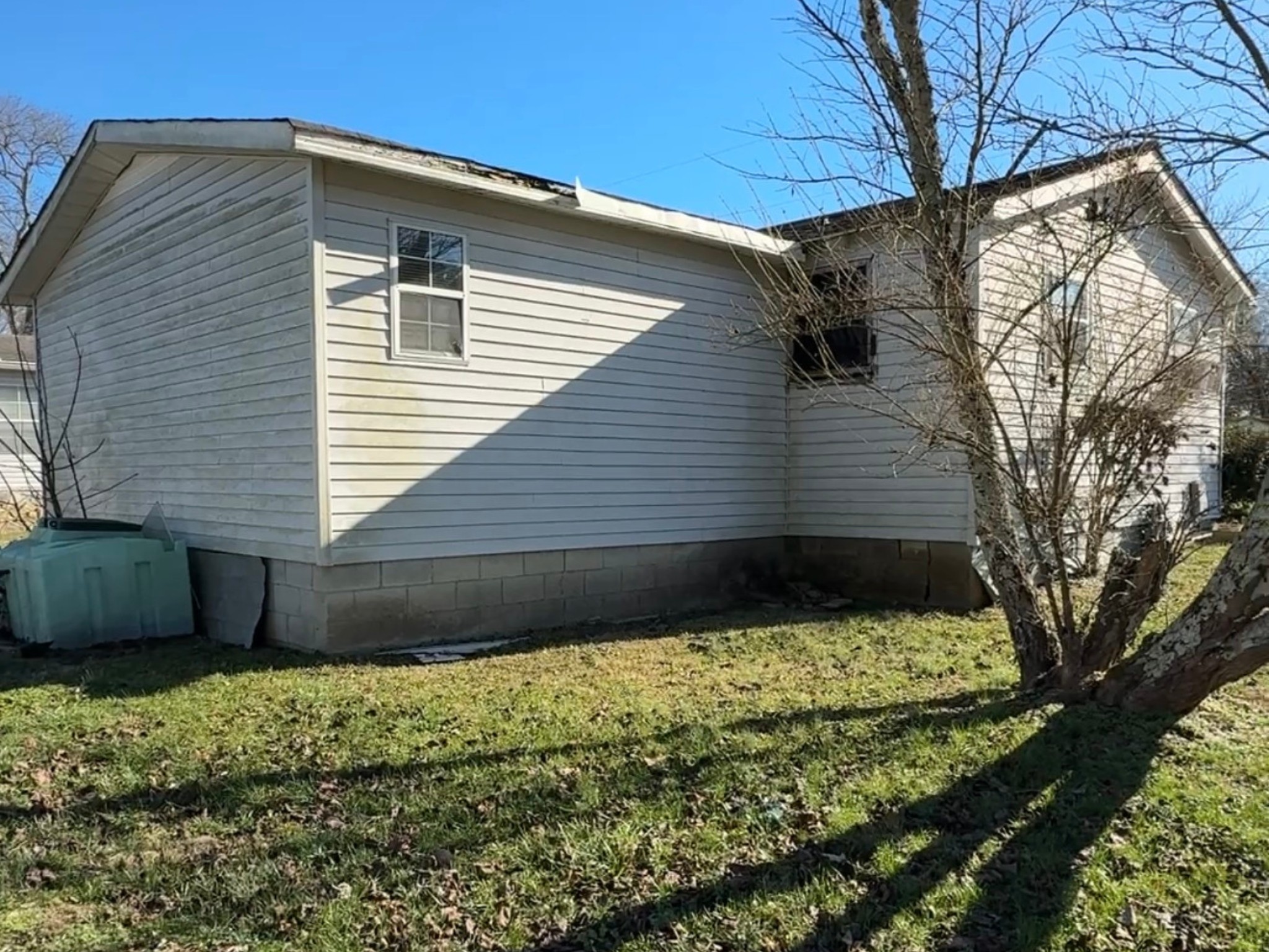 698 Demoss Street Gallatin, TN 37066 - Photo 2 of 3