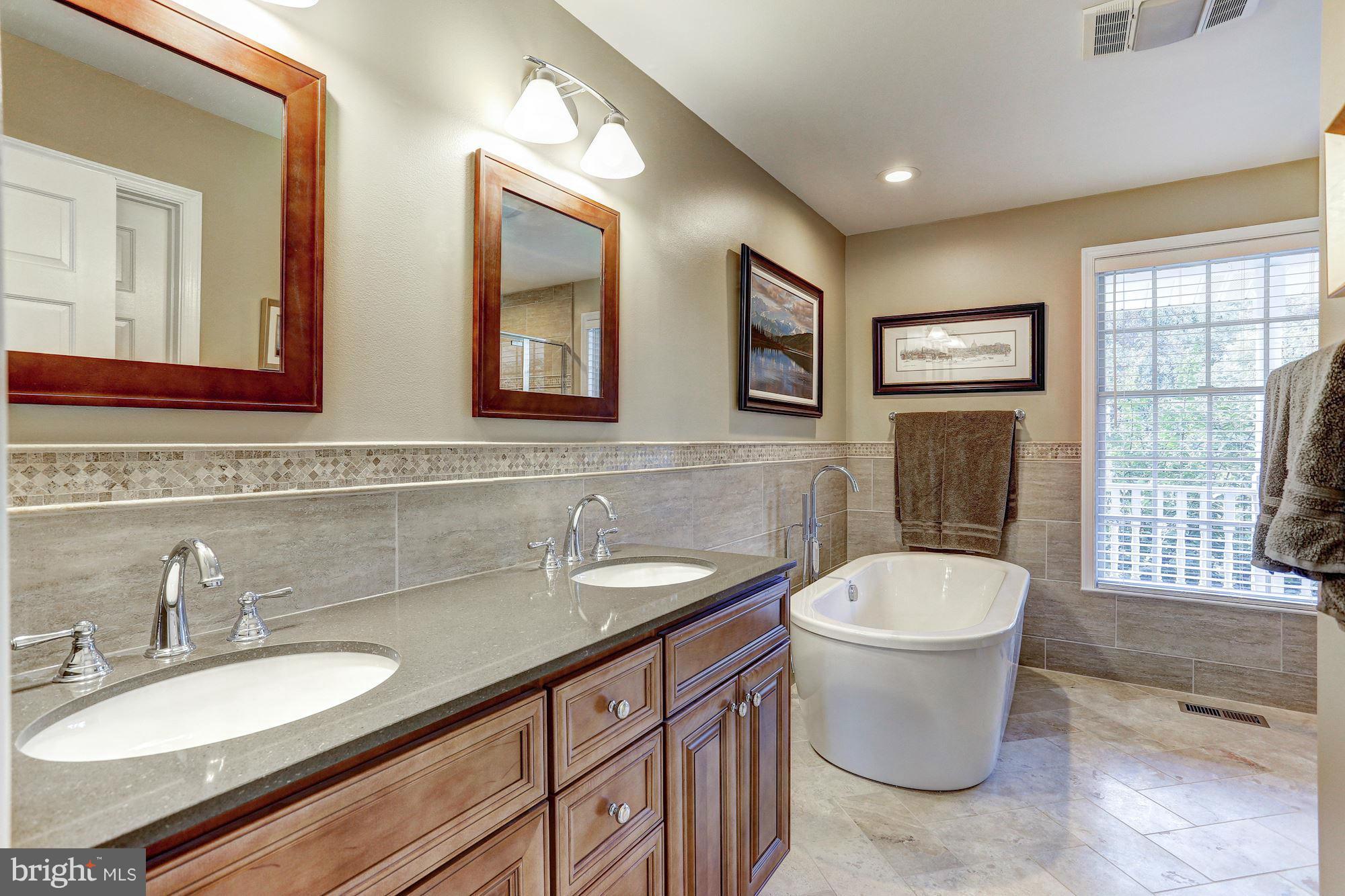 615 Seneca Garden Road Baltimore, MD 21220 - Photo 17 of 30 Bath (Master)