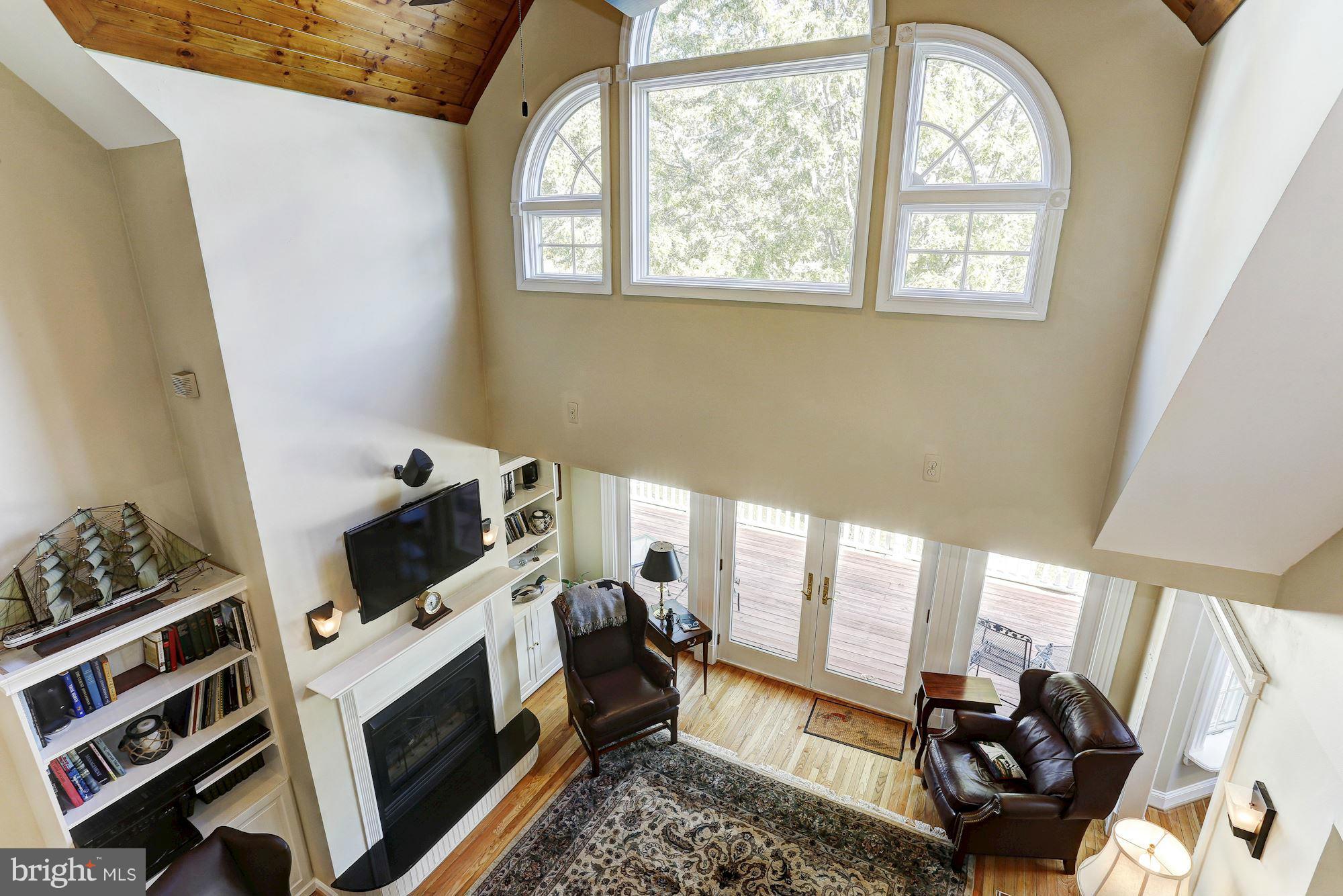615 Seneca Garden Road Baltimore, MD 21220 - Photo 6 of 30 Living Room