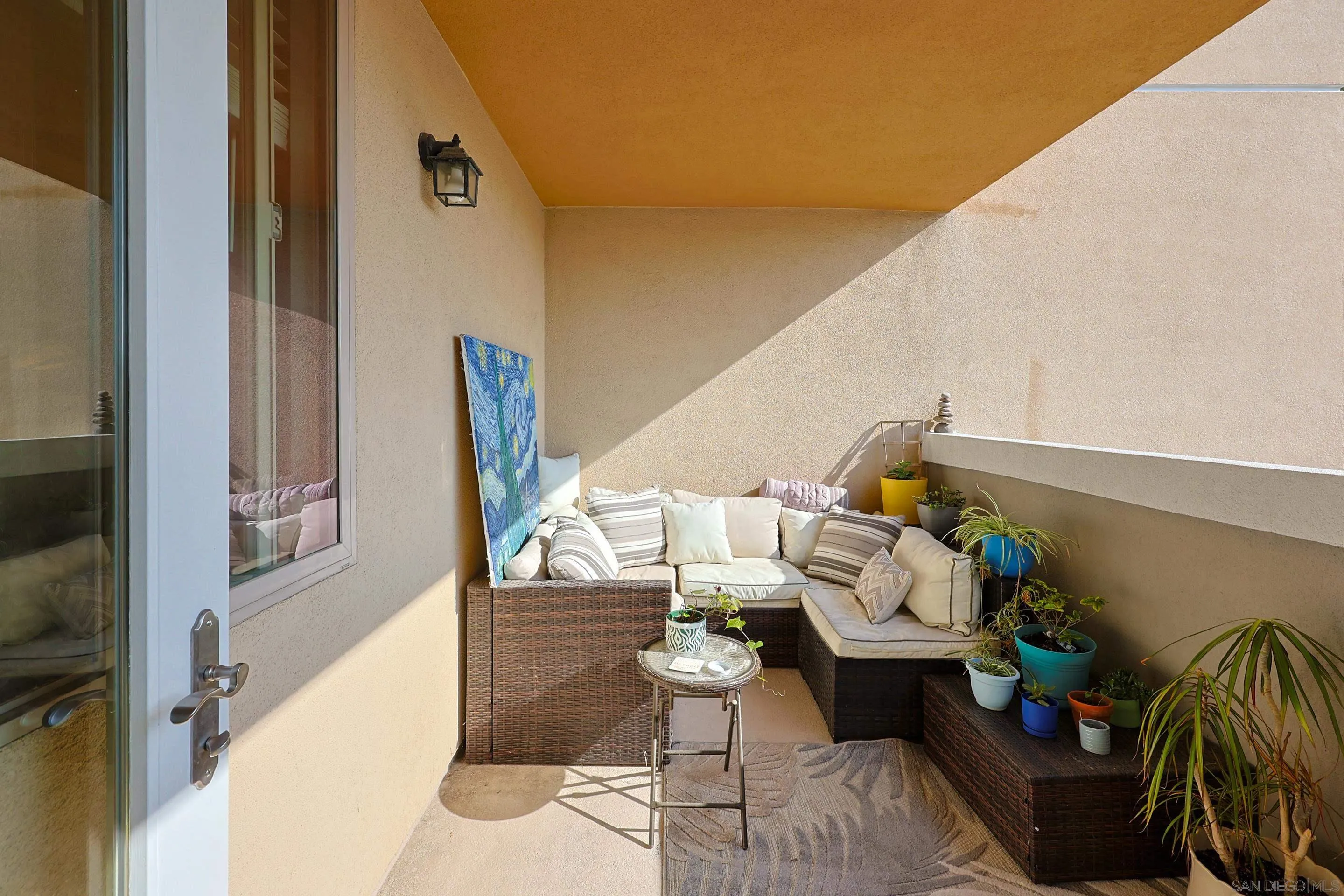 3887 Pell Place, Unit 229 San Diego, CA 92130 - Photo 18 of 49 a living room with furniture
