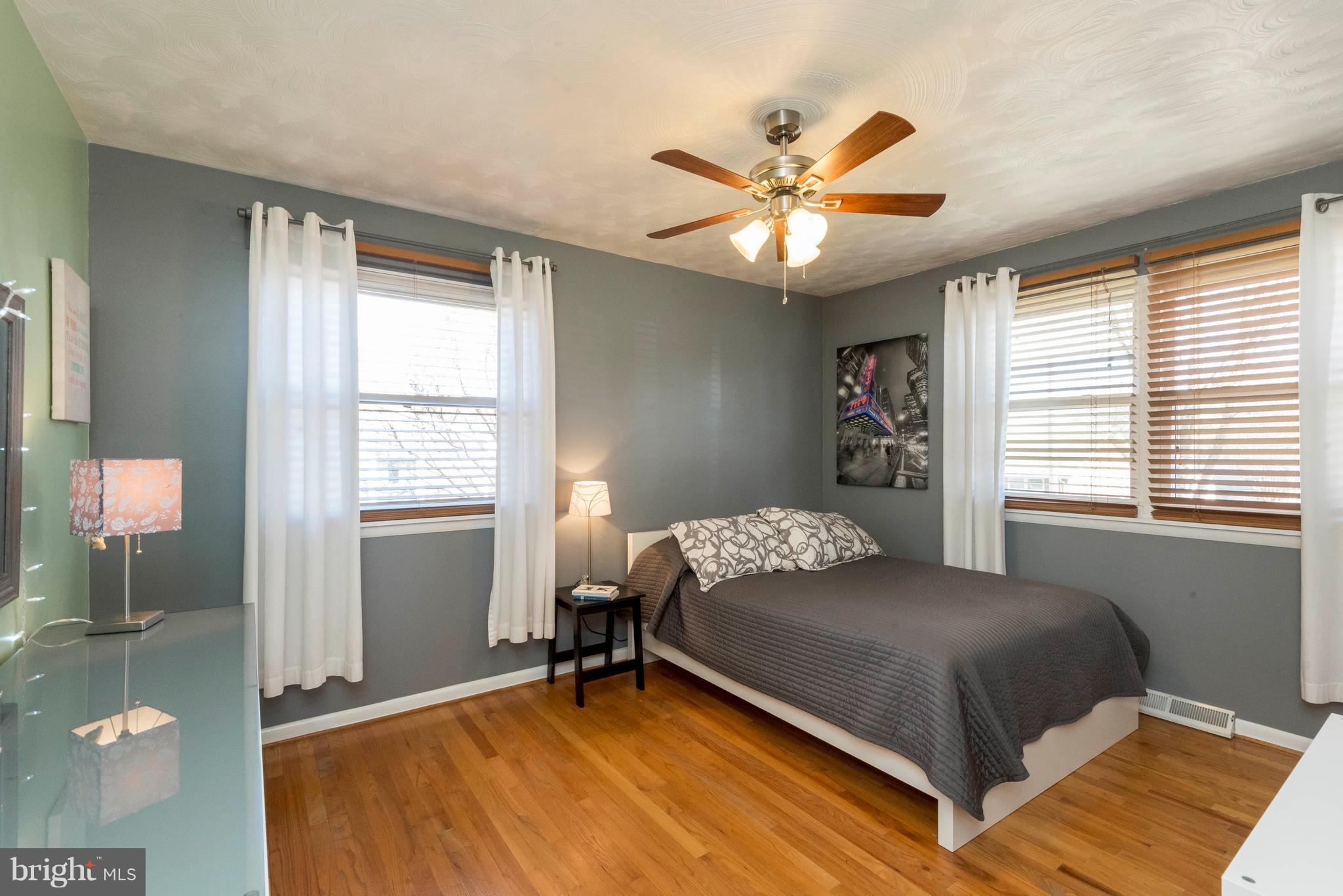 8490 Byrd Road Pasadena, MD 21122 - Photo 11 of 28 Bedroom