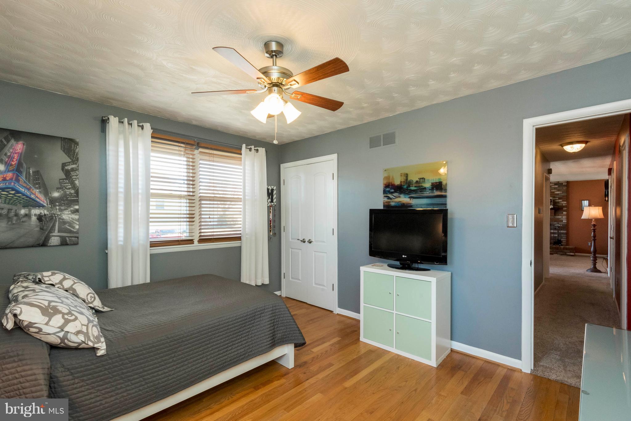 8490 Byrd Road Pasadena, MD 21122 - Photo 10 of 28 Bedroom