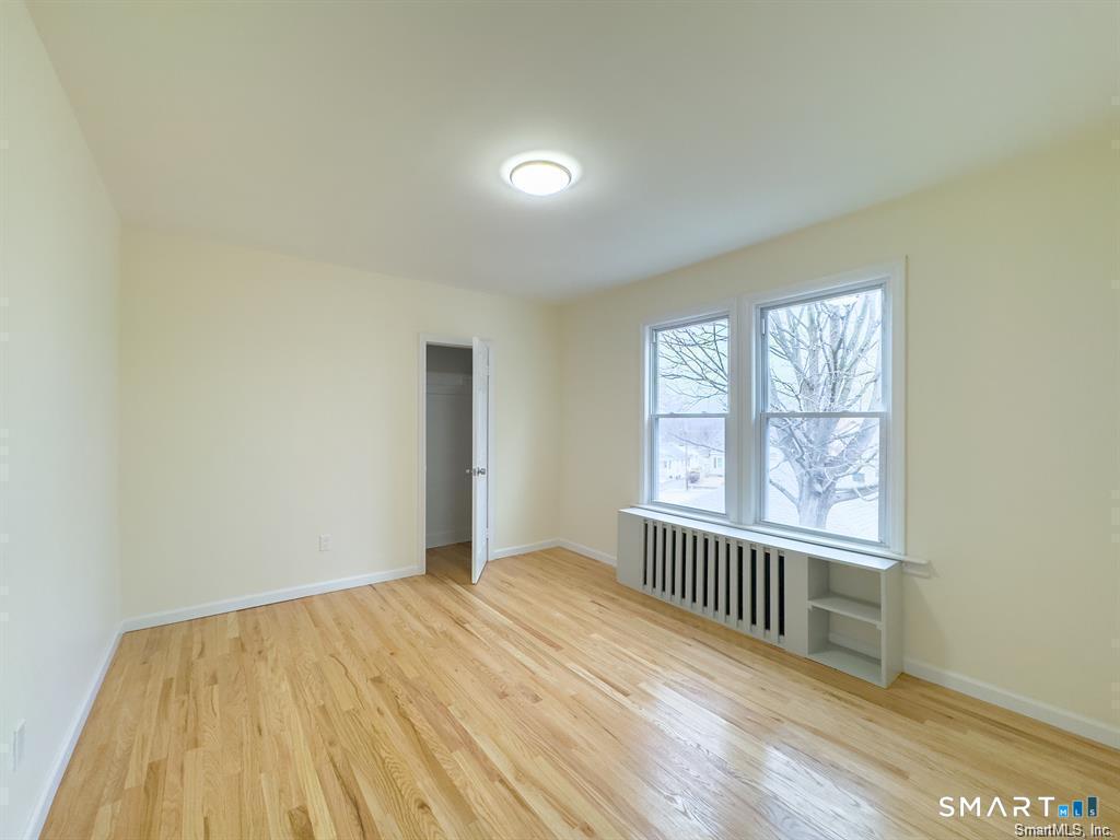 23 Lake Street Waterbury, CT 06708 - Photo 15 of 17 Gallery Image 15