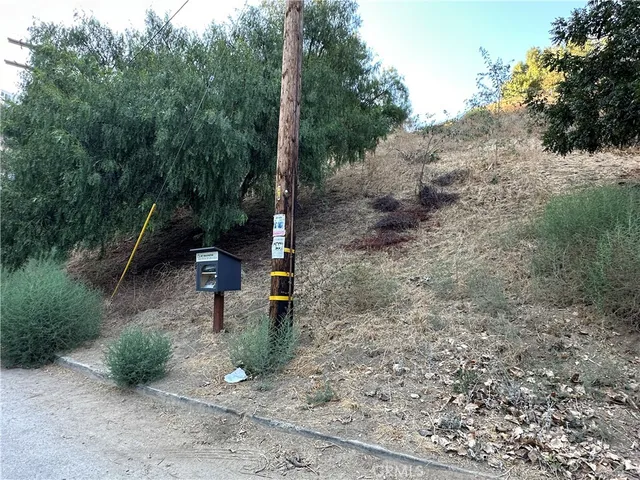 $124,000 | 524 Rustic Drive, Los Angeles, CA 90065