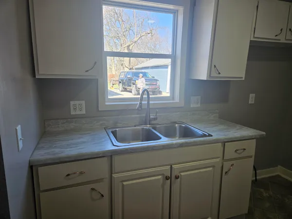 $153,000 | 828 Division Street, Adrian, MI 49221