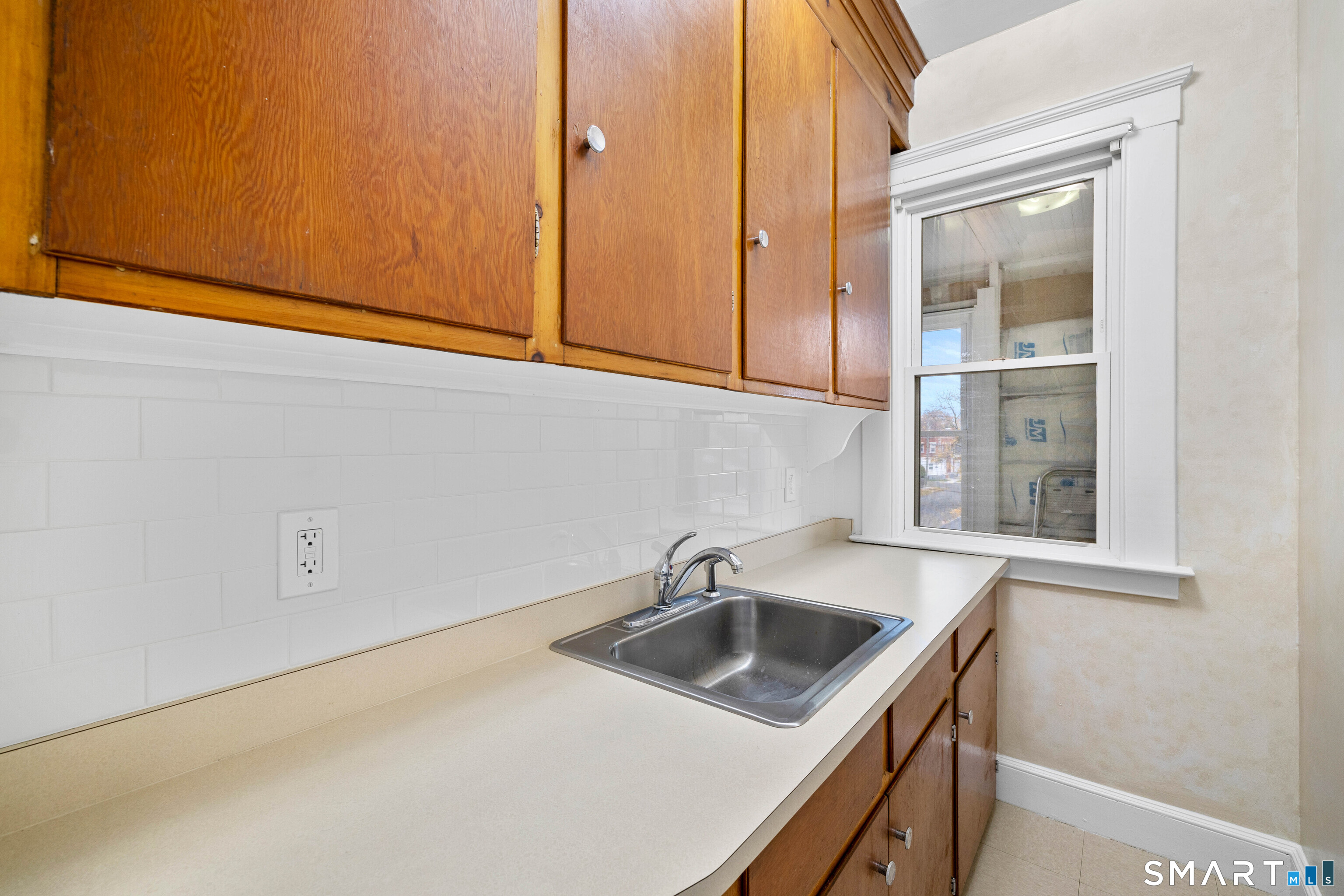 1857 State Street Hamden, CT 06517 - Photo 23 of 40