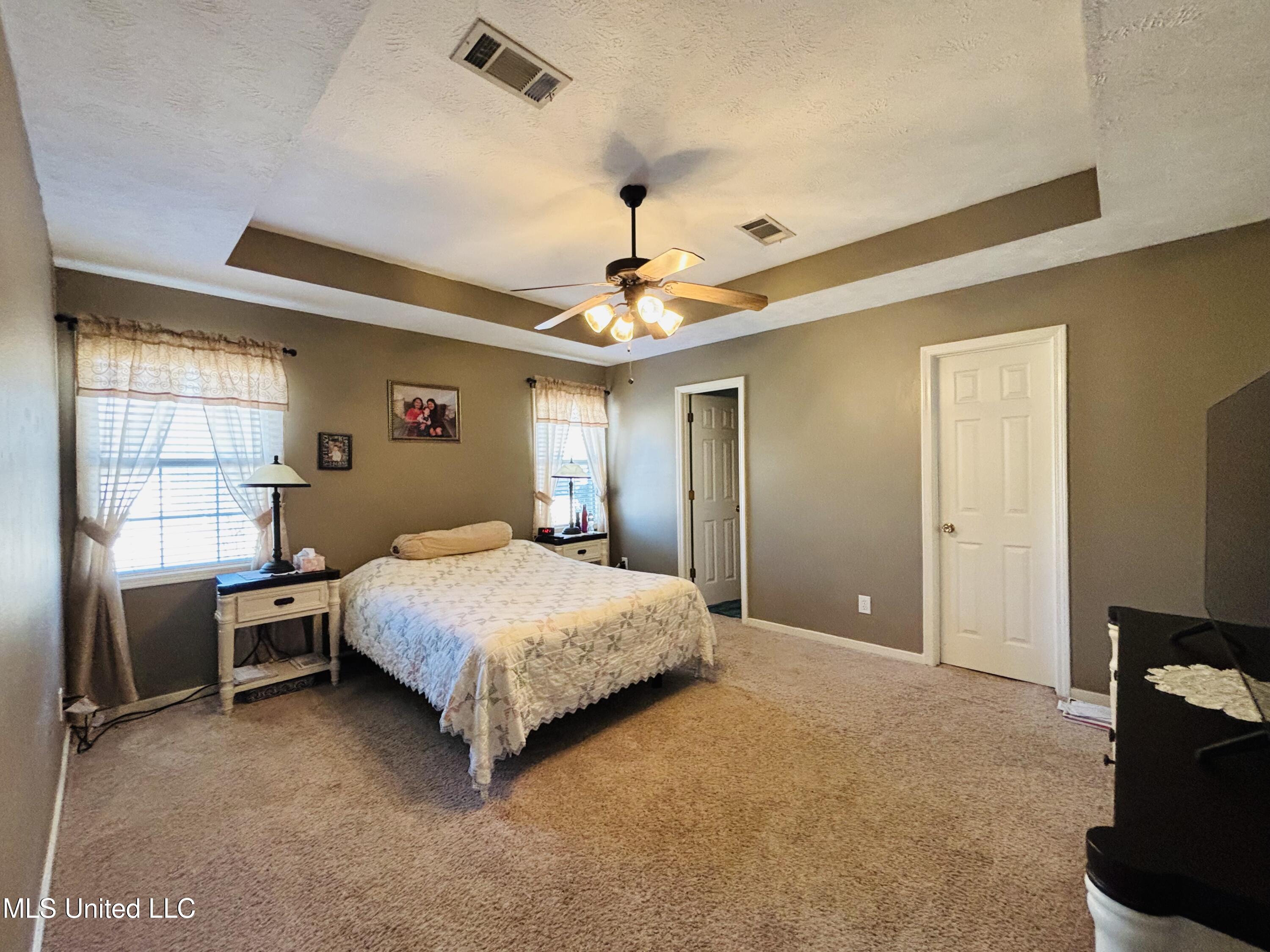 100 East Magnolia Place Pearl, MS 39208 - Photo 11 of 16 IMG_2318