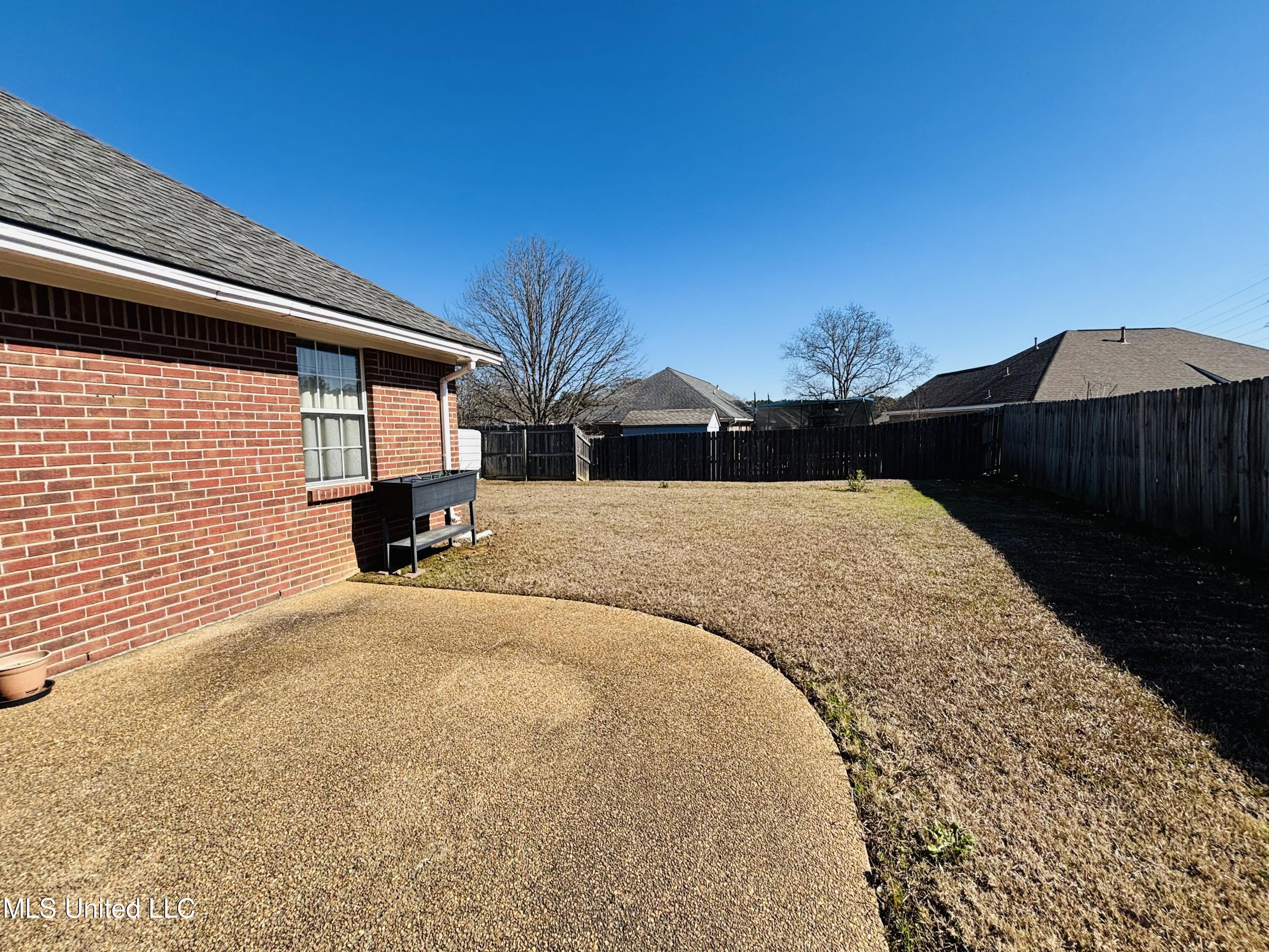 100 East Magnolia Place Pearl, MS 39208 - Photo 13 of 16 IMG_2333