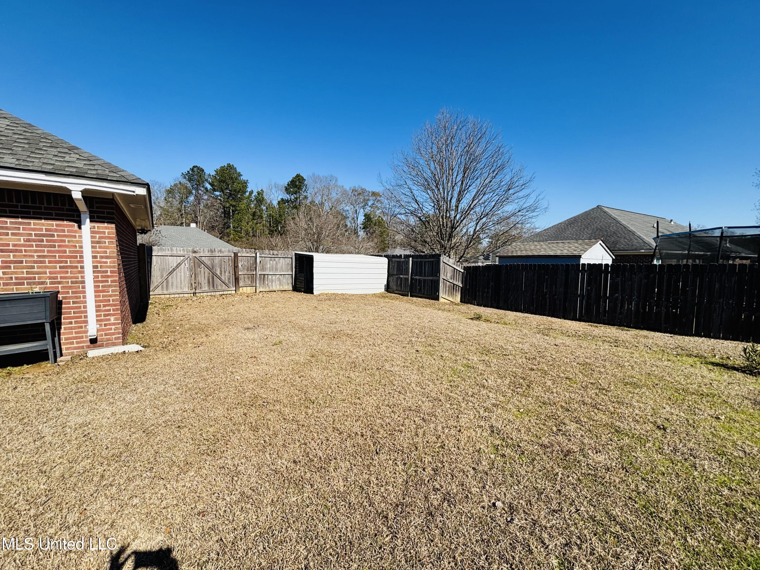 100 East Magnolia Place Pearl, MS 39208 - Photo 15 of 16 IMG_2335