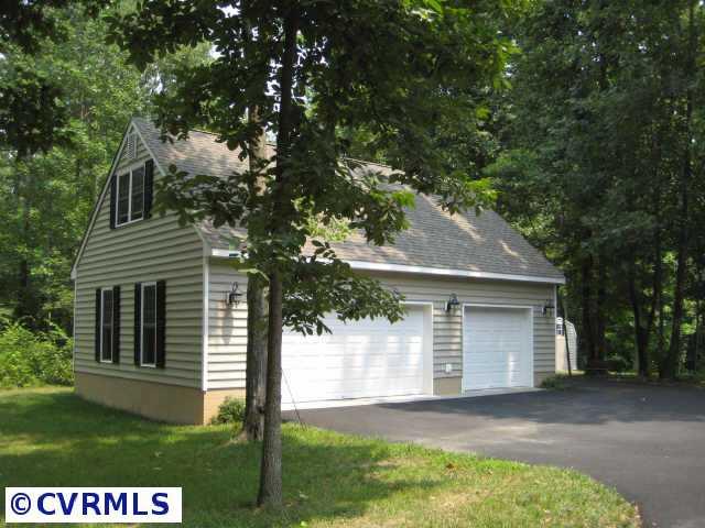 8405 Mt Eagle Road Ashland, VA 23005 - Photo 2 of 9 Gallery Image 2