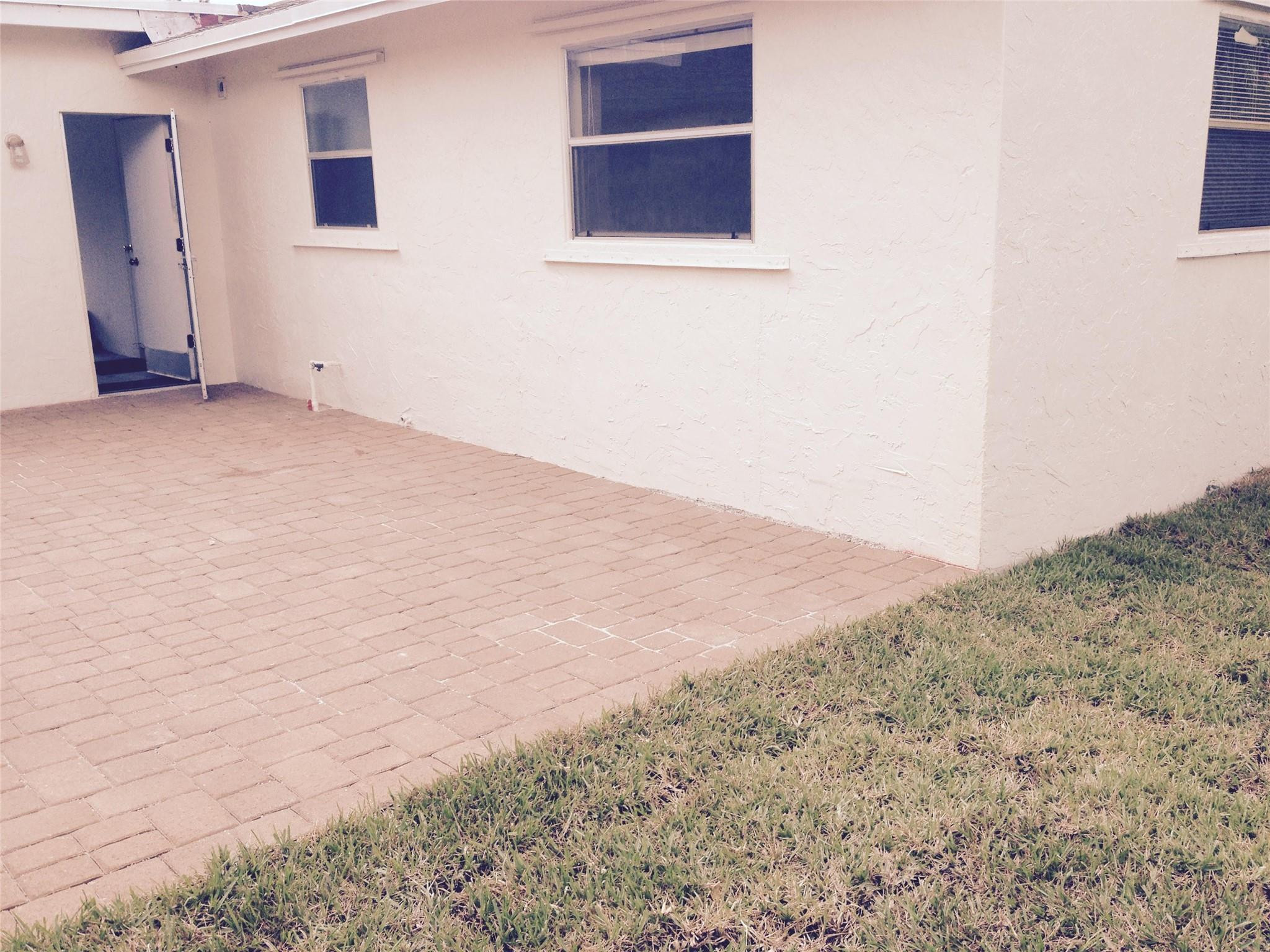 Undisclosed Address Boca Raton, FL 33487 - Photo 2 of 15 a view of empty room