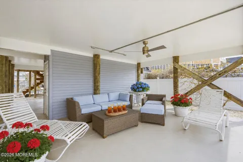 $1,799,999 | 243 South Lagoon Road, Lavallette, NJ 08735