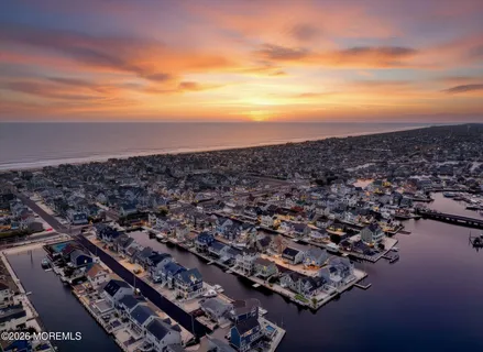 $1,799,999 | 243 South Lagoon Road, Lavallette, NJ 08735