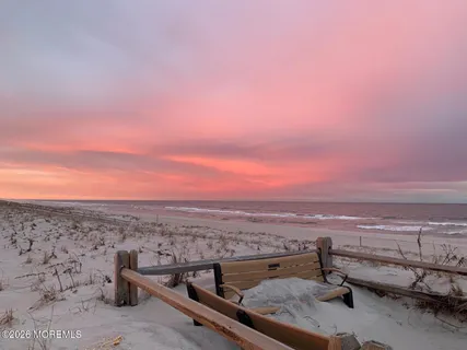 $1,799,999 | 243 South Lagoon Road, Lavallette, NJ 08735